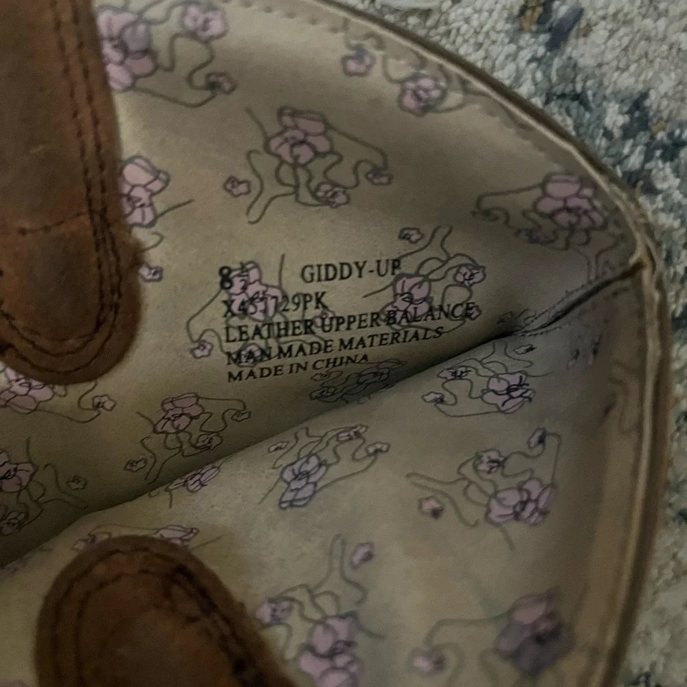 Roxy “Giddy Up” Brown Cowboy Boots – Leather Upper, Suede-Look Size 8 1/2 - Picture 6 of 8